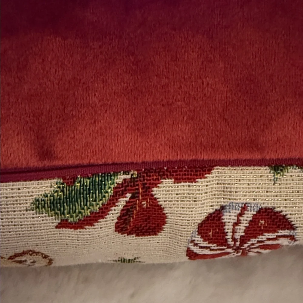 Caldeira Crosstitch Christmas stitched pillows 🎅🏻🎅🏻